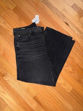 American Eagle NWT❗️Strigid Washed Black High-Rise Straight Jeans 10SHORT